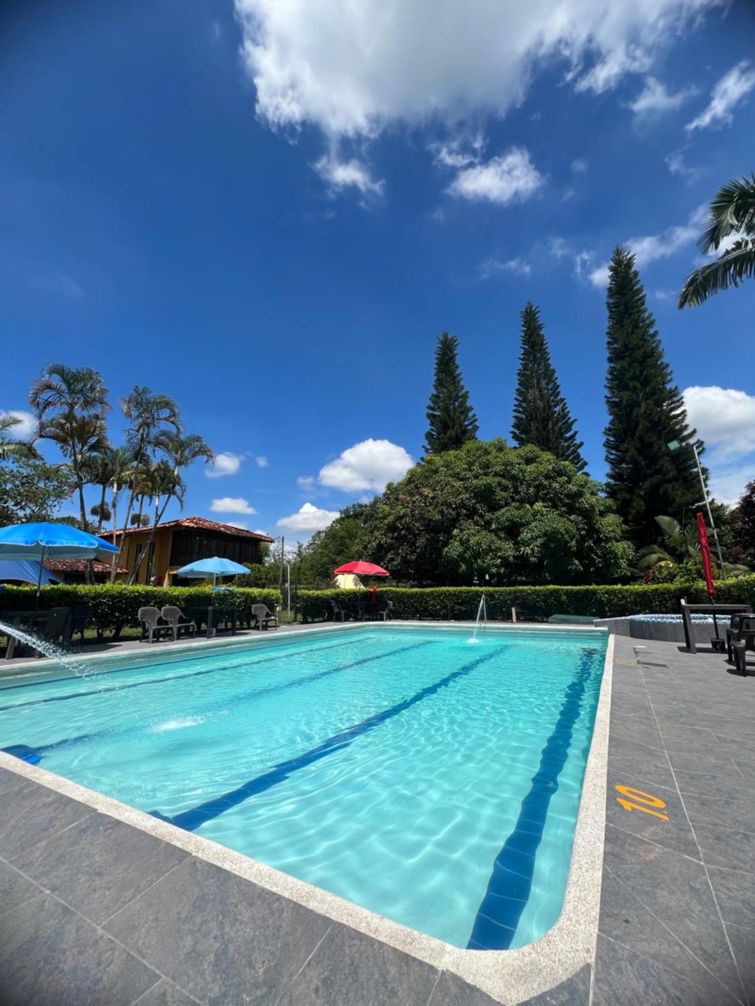 Villa Alejandra Del Quindio Calarcá Exterior foto